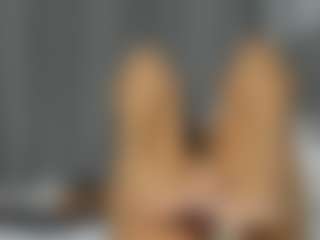 Hot-Mamacitah's Live Sex Cam Show