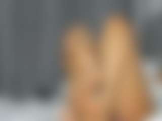 Hot-Mamacitah's Live Sex Cam Show