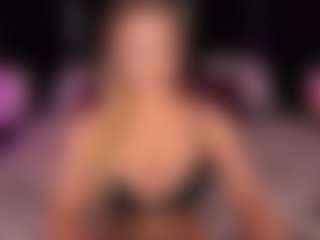 Live cam show with LylaYeess - Vr Sex on Free Soda