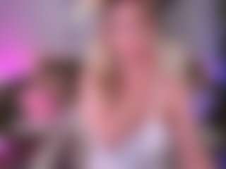 LylaYeess's Live Sex Cam Show