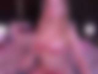 Live cam show with LylaYeess - Blonde Hair on Camming Site