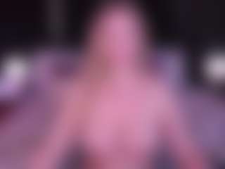 Live cam show with LylaYeess - Blonde Hair Amateur on CamwithHer
