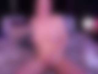 Live cam show with LylaYeess - Blue Eyes on camwithhim.com