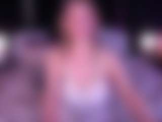 LylaYeessのライブセックスチャットショー