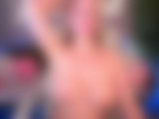 Live cam show with LylaYeess - Public on Fit Hotties