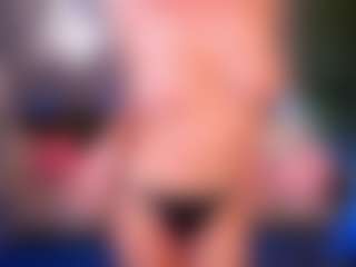 Live cam show with LylaYeess - Nipple Piercings on makecum.org