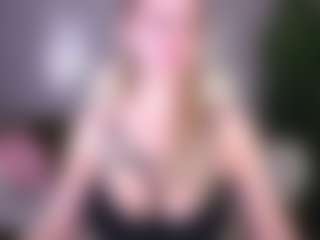LylaYeess's Live Sex Cam Show