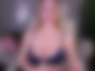 LylaYeess's Live Sex Cam Show