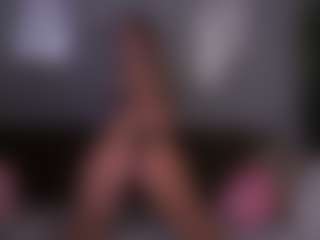 LylaYeess's Live Sex Cam Show