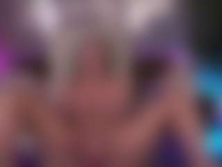 Live cam show with LylaYeess - Fuck Machine on CamClone