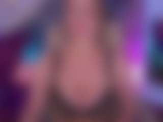 LylaYeess's Live Sex Cam Show