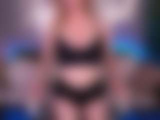 LylaYeess's Live Sex Cam Show
