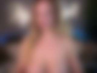 Live cam show with LylaYeess - Spank BBW on camwithhim.com