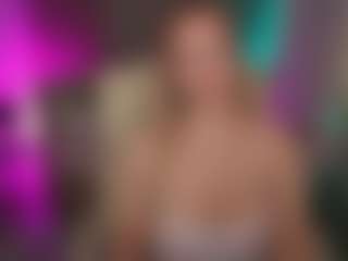Live cam show with LylaYeess - Fuck Machine on livesuperchat.net