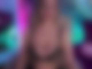 Live cam show with LylaYeess - Green Eyes on Camsoda