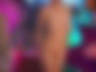 Live cam show with LylaYeess - Smoking on xplaylive.com