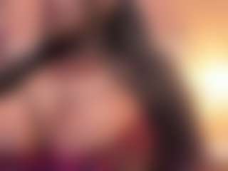 Live cam show with AdaBennett - Ebony on googirlz | colombia