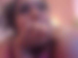 Live cam show with AdaBennett - Dildo on SpunkLive
