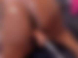 Live cam show with AdaBennett - HD on TeamSkeetLive