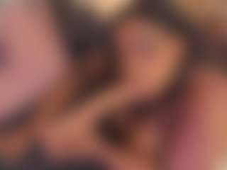 Live cam show with AdaBennett - Strip on liverealitysex.com