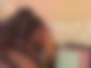 Live cam show with AdaBennett - Black BBW on camgirlchat.live