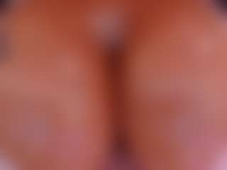 Live cam show with AdaBennett - BBW Ebony on Camsoda