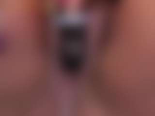 Live cam show with AdaBennett - Amateur Big Tits on AdultVida.com