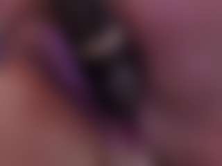 Live cam show with AdaBennett - Ebony on madthumbs | colombia