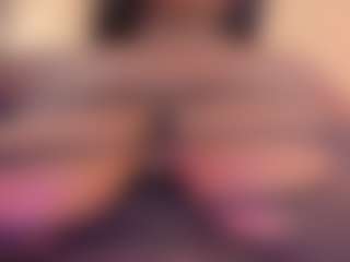 Live cam show with AdaBennett - Ebony Big Ass on Camsoda