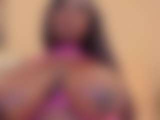 Live cam show with AdaBennett - Ebony on madthumbs | colombia
