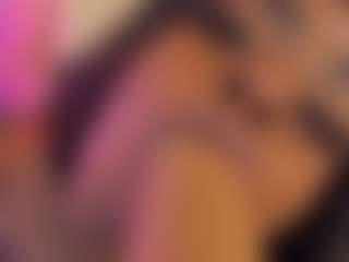 Live cam show with AdaBennett - Big Tits on SxyPornLive