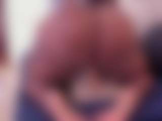 Live cam show with AdaBennett - BBW on CamClone