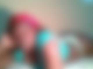 Live cam show with sweetbeb - Fuck on CamwithHer