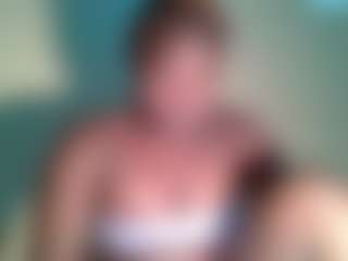 sweetbeb's Live Sex Cam Show