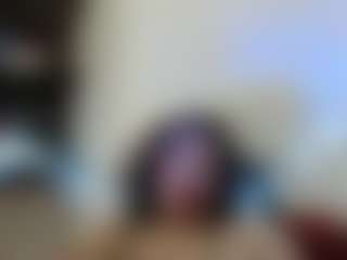 FeetAmatistaQueenz's Live Sex Cam Show
