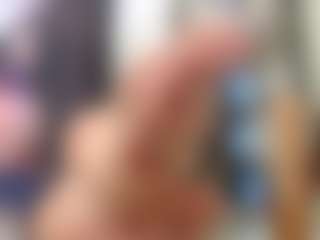 FeetAmatistaQueenz's Live Sex Cam Show