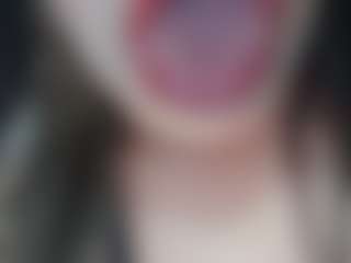 FeetAmatistaQueenz's Live Sex Cam Show