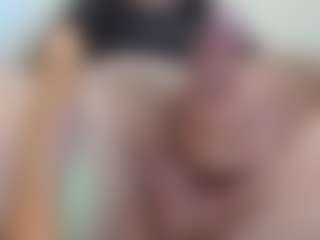 Live cam show with FeetAmatistaQueenz - Average on Camsoda