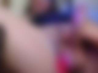 Live cam show with FeetAmatistaQueenz - HD on AdultVida.com