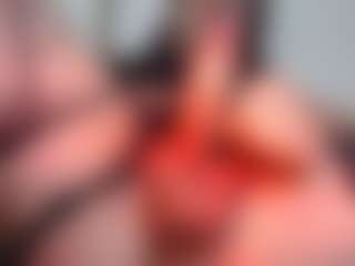 Live cam show with FeetAmatistaQueenz - Orgasm on Camsoda