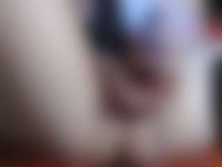 Live cam show with FeetAmatistaQueenz - Small Tits on Gym Cam Girls