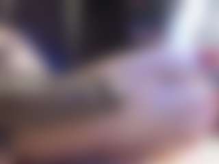 Live cam show with FeetAmatistaQueenz - Brown Eyes on Camsoda