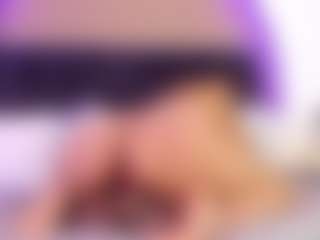 KarlaGonzales's Live Sex Cam Show