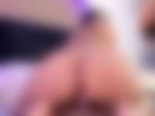 KarlaGonzales's Live Sex Cam Show