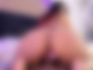 KarlaGonzales's Live Sex Cam Show