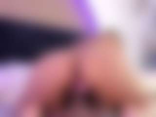 KarlaGonzales's Live Sex Cam Show
