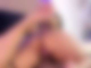KarlaGonzales's Live Sex Cam Show