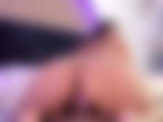 KarlaGonzales's Live Sex Cam Show