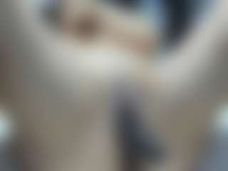 Live cam show with kattysquirt - Athletic on liverealitysex.com