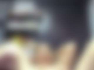 Live cam show with kattysquirt - Flashing on CamwithHer